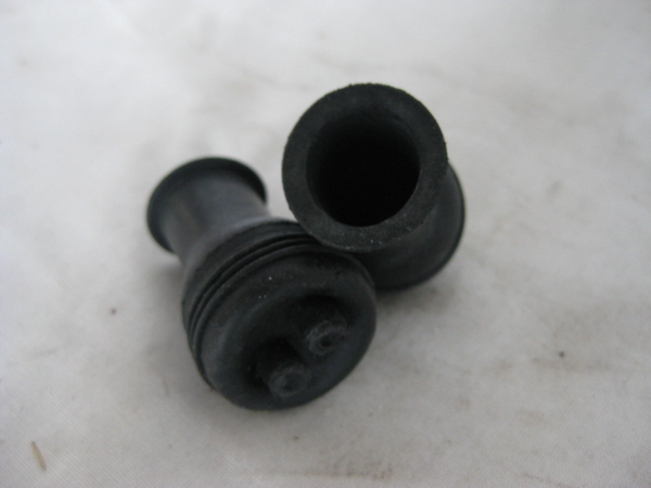 Boot, bulb holder, rubber   37H552