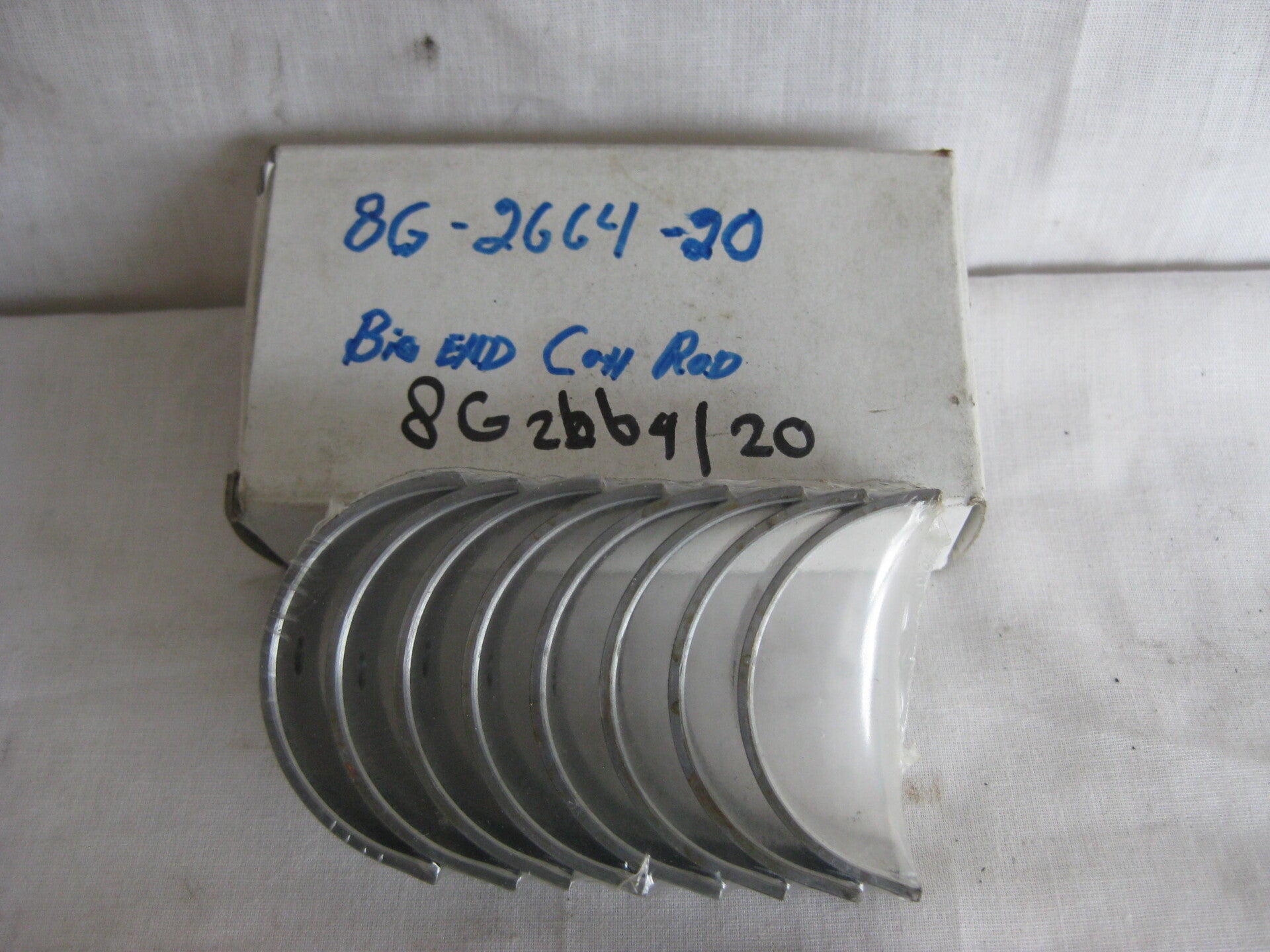 Bearing Set, con rod big end, +0.020"  8G2664/20