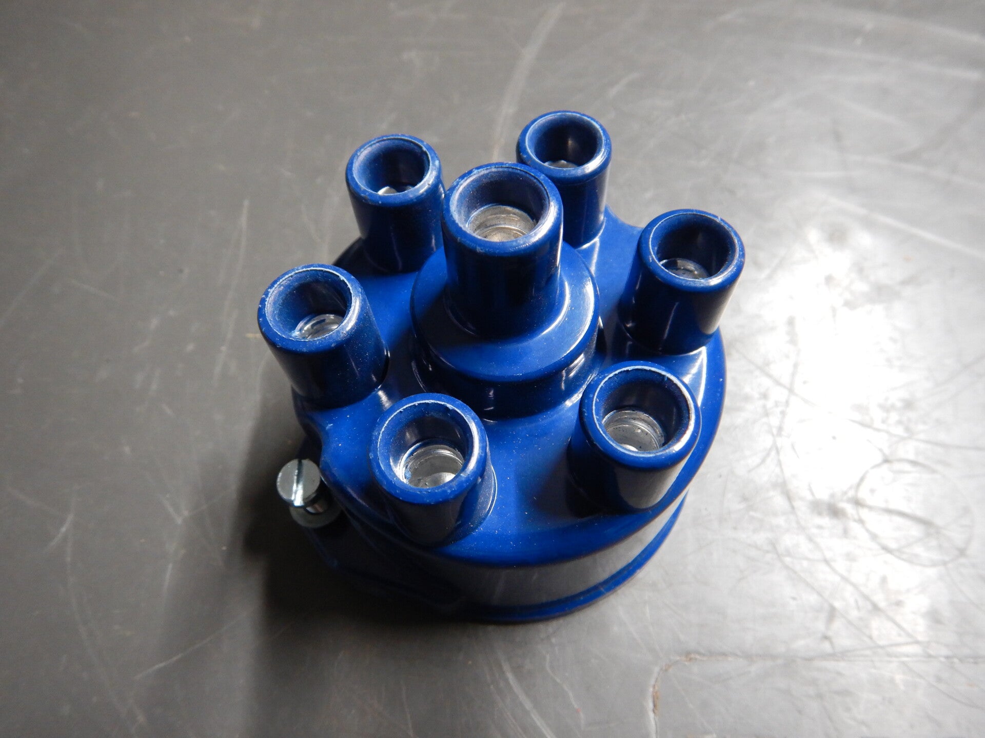 Distributor Cap  JLM9528*