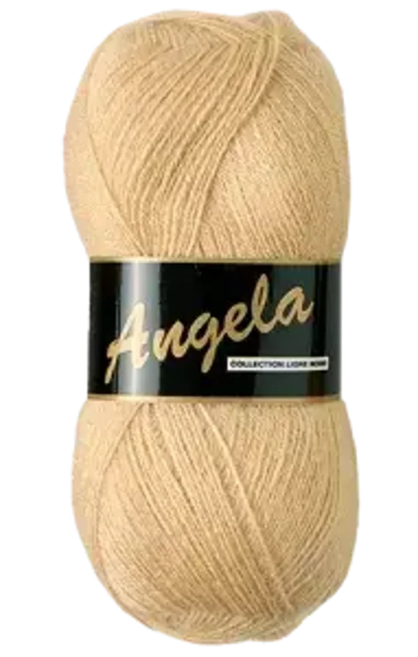 Angela 218