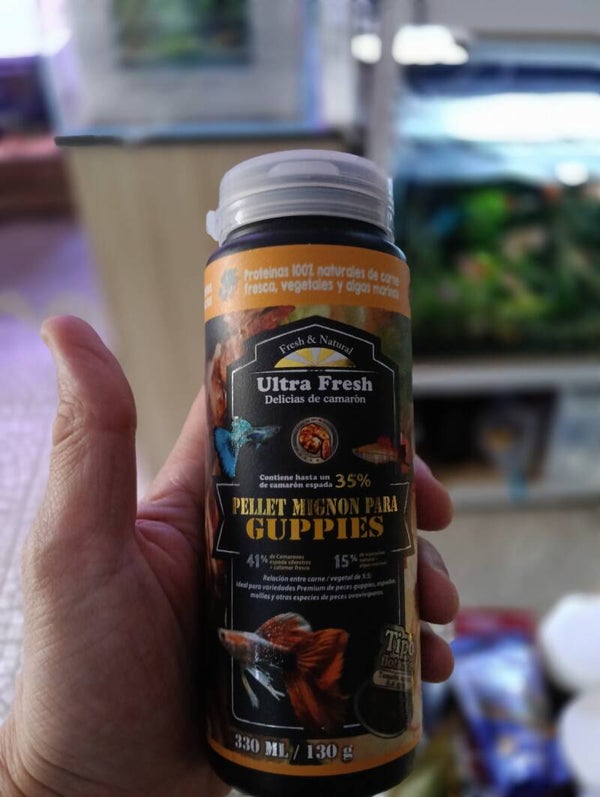 AZOO Ultrafresh Premium Royal Guppy 330ml (130g)