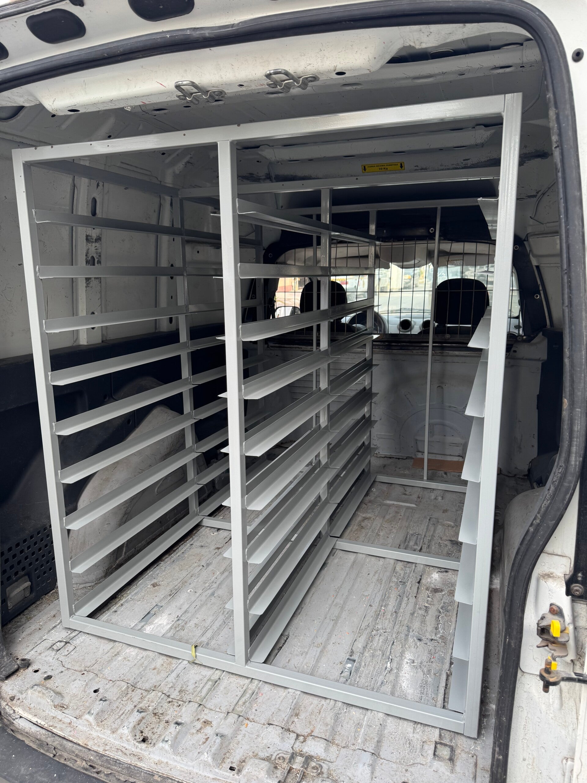 Espiguero 36 charolas para camioneta repartidora 45 x 65