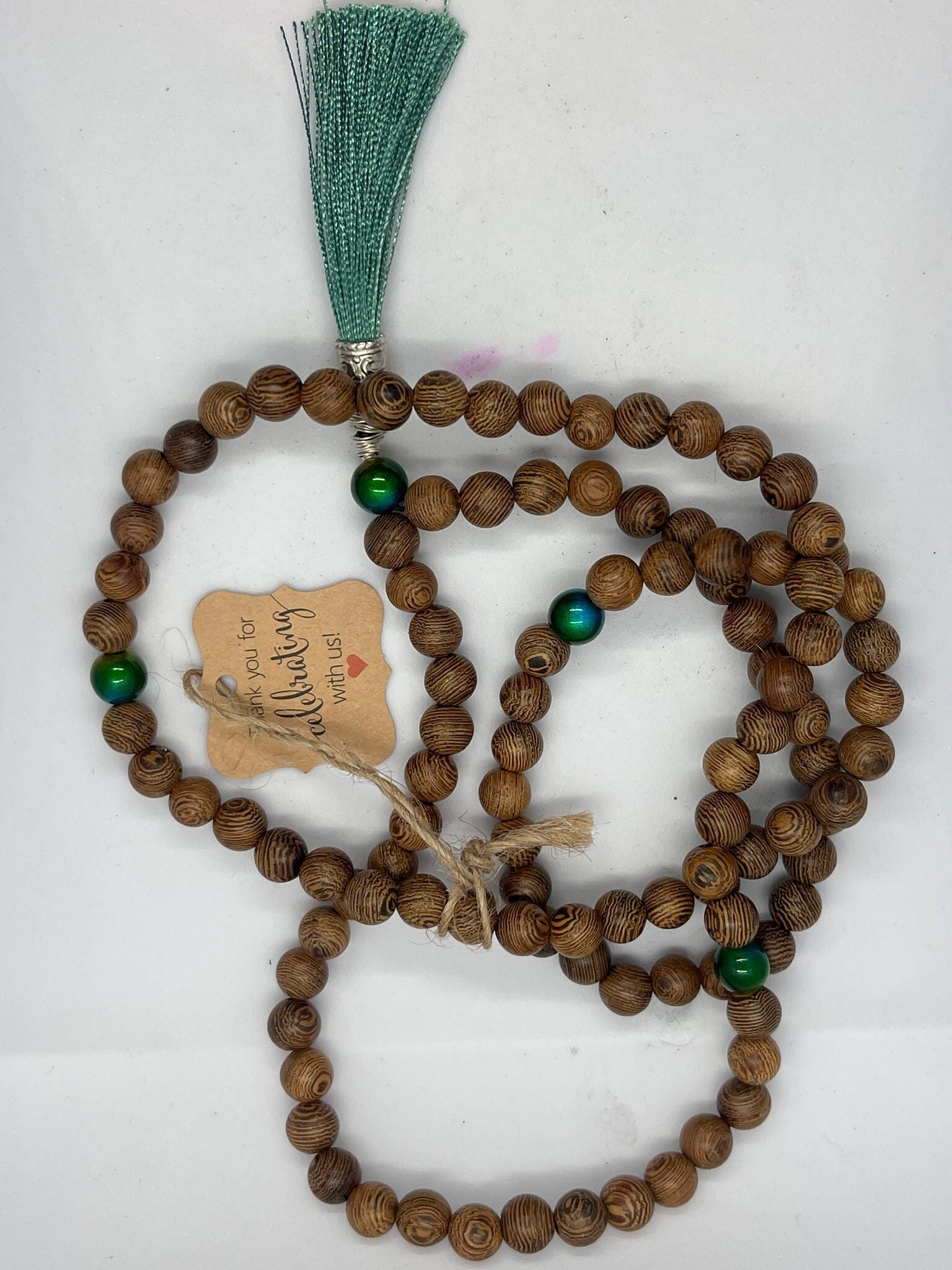 MALA CON LEGNO NATURALE E PERLE IN VETRO