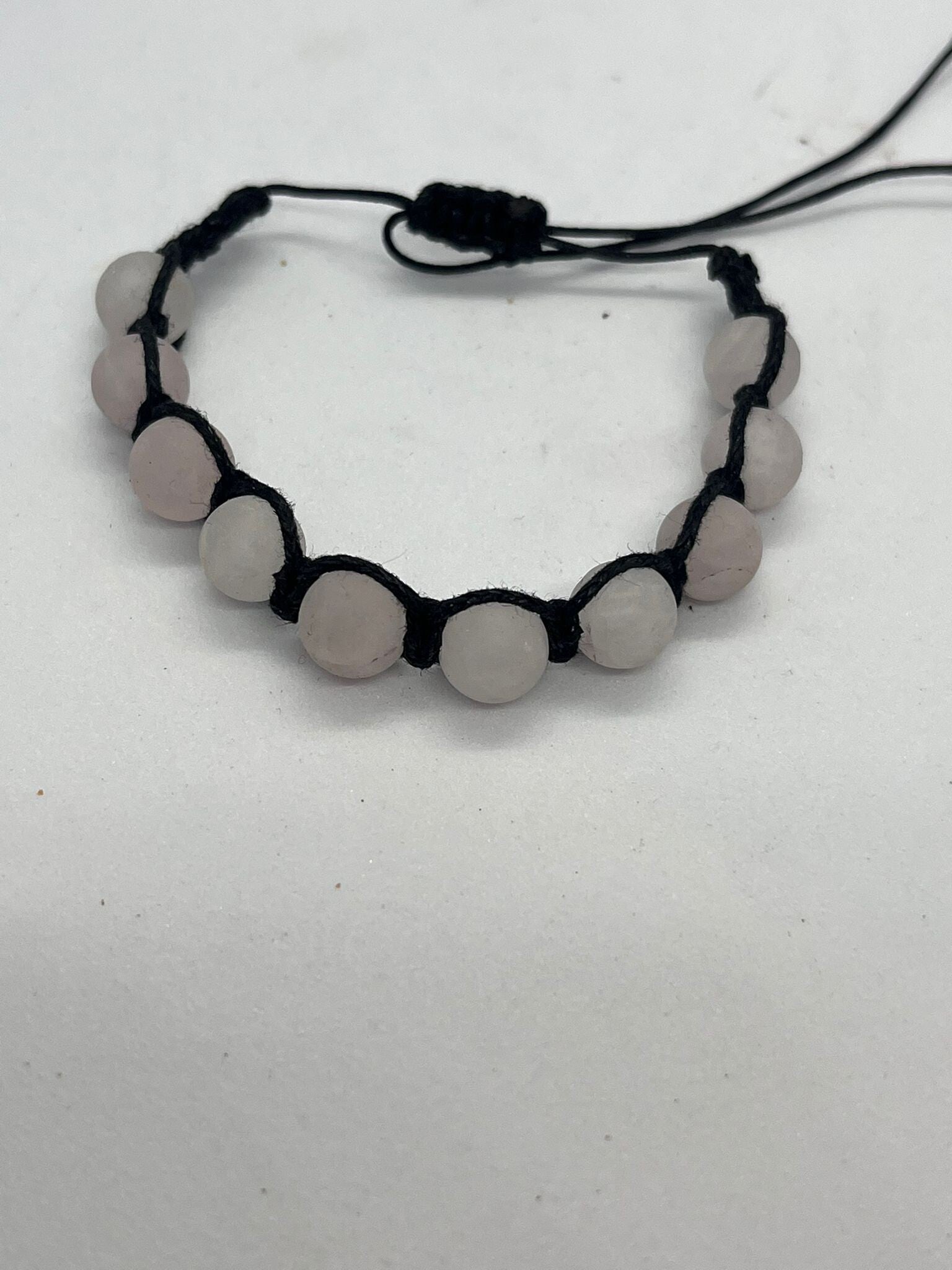BRACCIALE SHAMBALLA IN QUARZO ROSA SATINATO