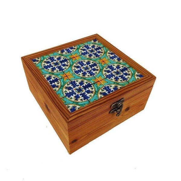 Tea Box 0022