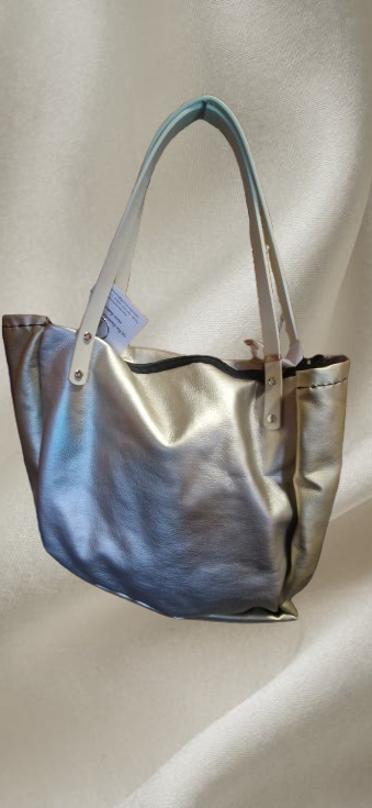 Sac simili cuir double dorure, lanière cuir écru