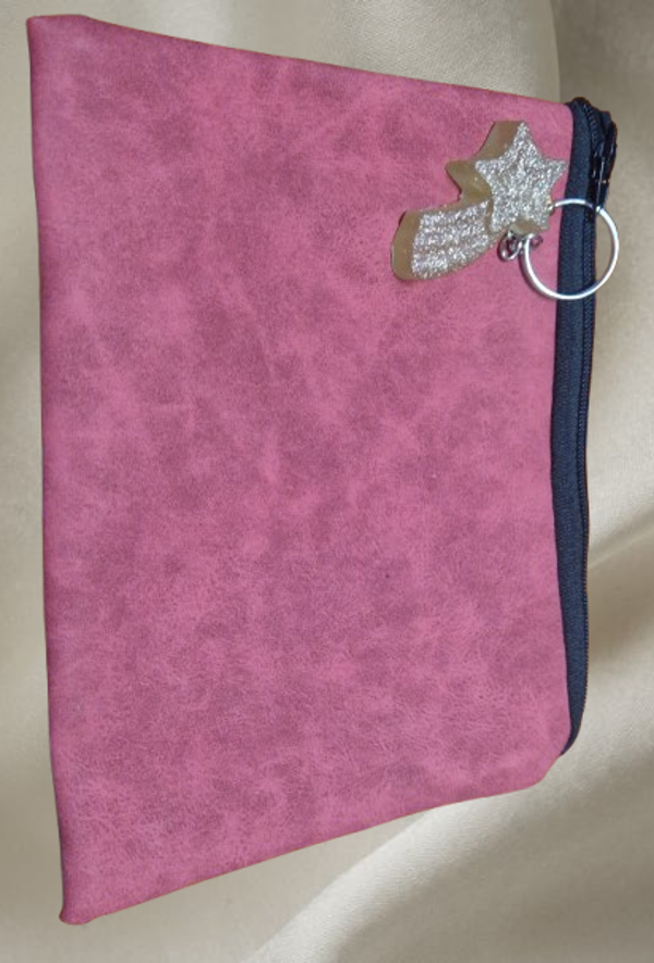 Pochette simili cuir daim rouge bordeaux