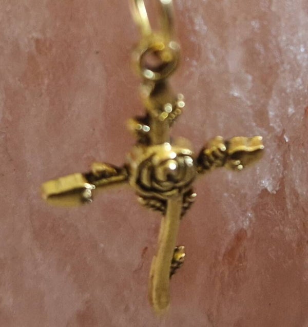 Collier avec pendentif  croix doré modèle 3 cordon ciré cuir noir avec boucles