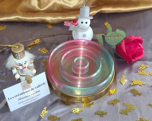 Bougeoir rond en résine forme spirale,  couleur rose vert pâle