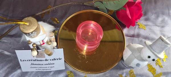 Bougeoir rond en résine en forme de spirale, couleur rose clair brillante