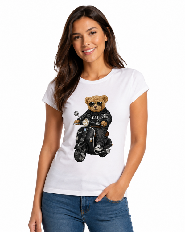 CAMISETA BLANCA SEÑORA BEAR SCOOTER