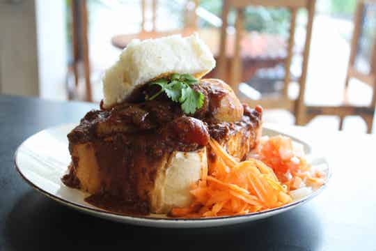 South African Bunny Chow by Bunny UK (single portion)