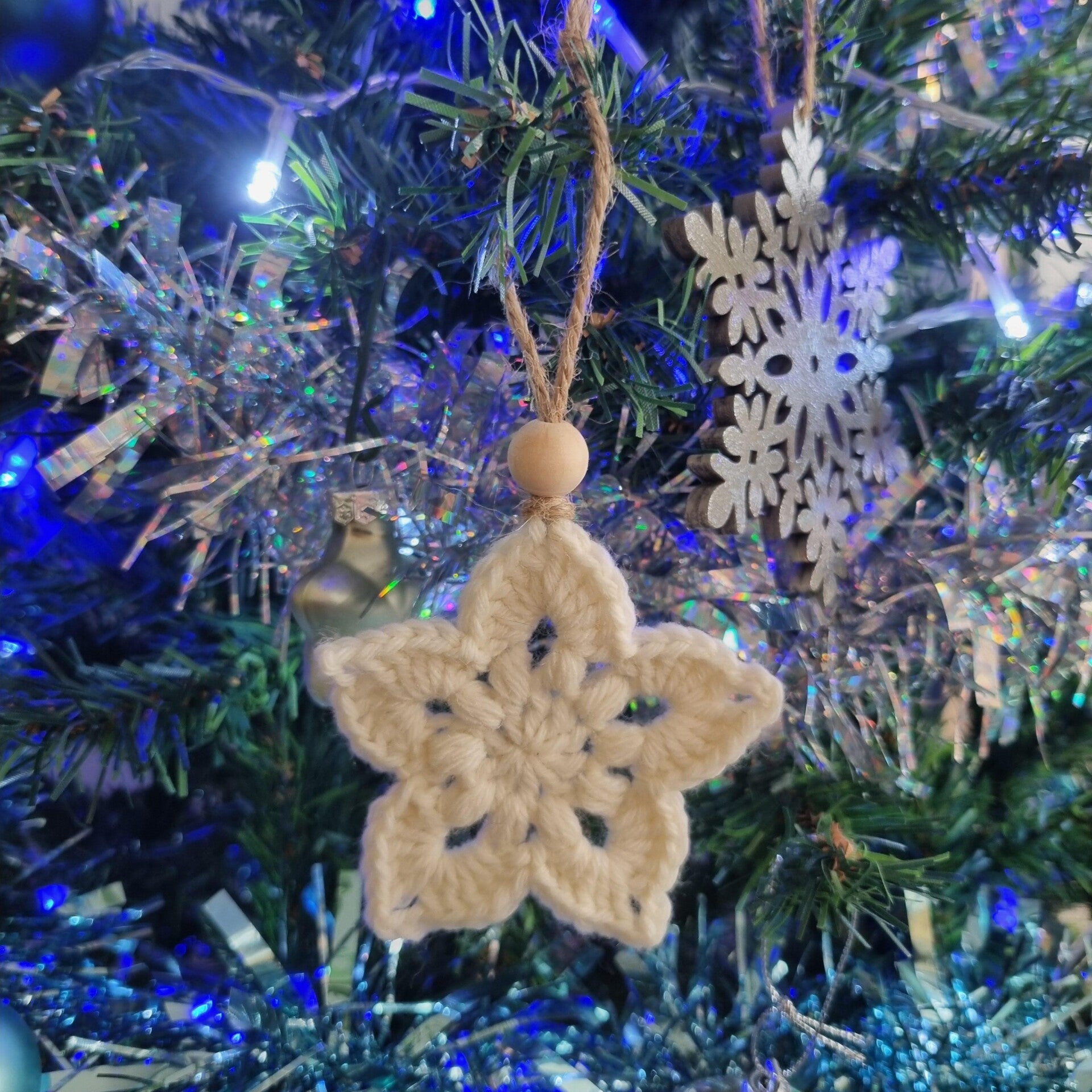 Lot suspension 1 flocon et 2 étoiles