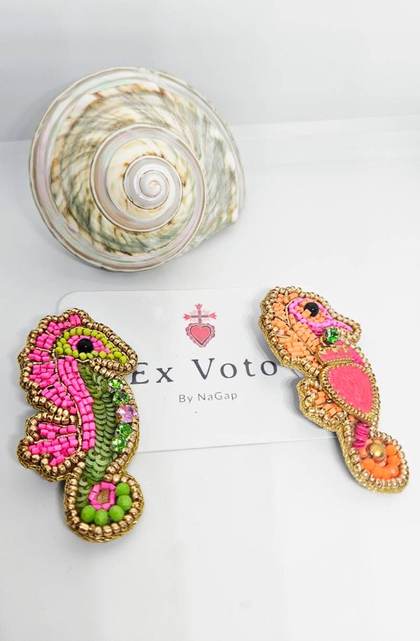 Broches