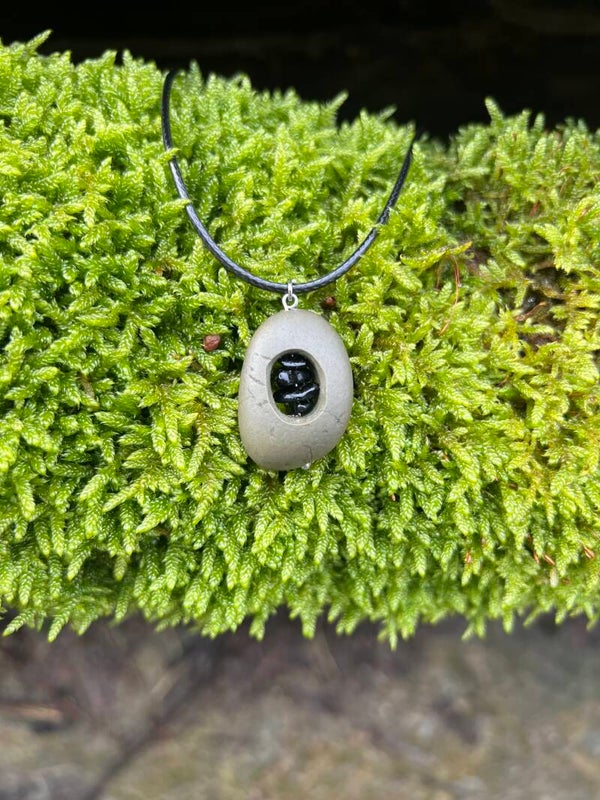 Amuleto con ossidiana nera🧿