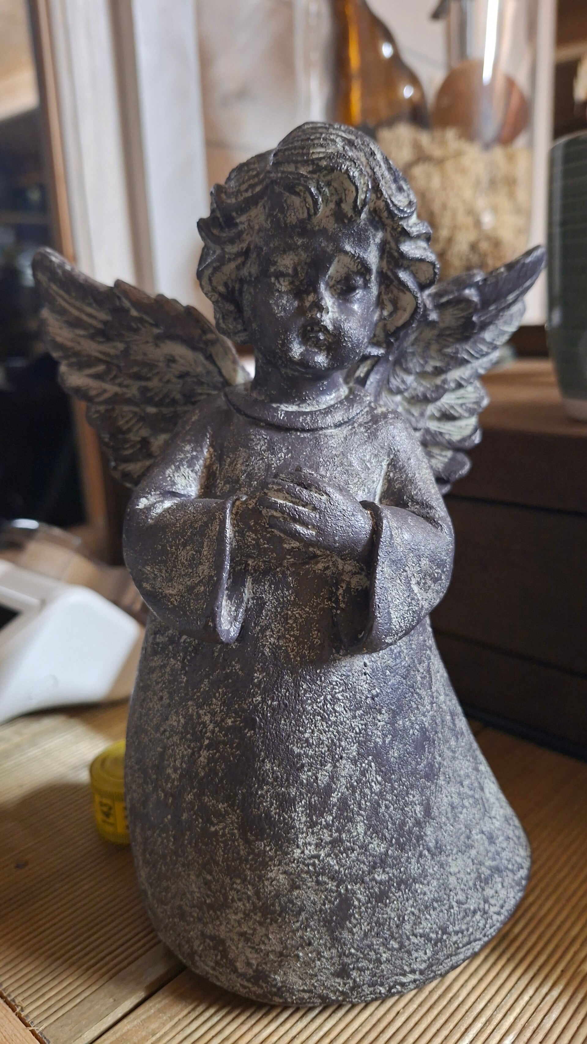 Prachtige engel – 21 cm hoog