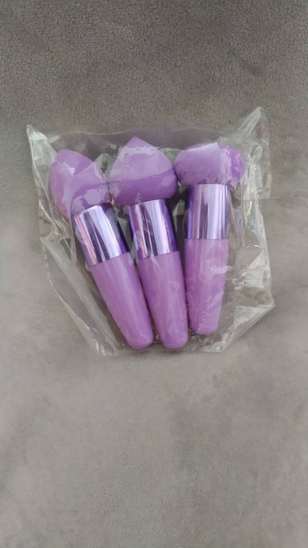 PINCEAU MOUSSE VIOLET