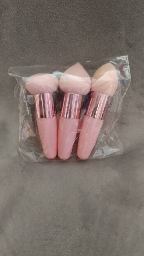 PINCEAU MOUSSE ROSE