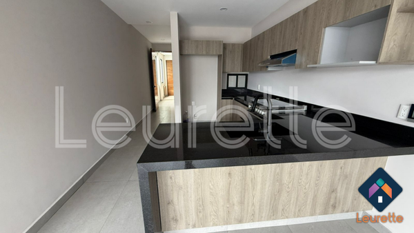 DEPARTAMENTO NUEVO EN VENTA — COL. DEL VALLE SUR