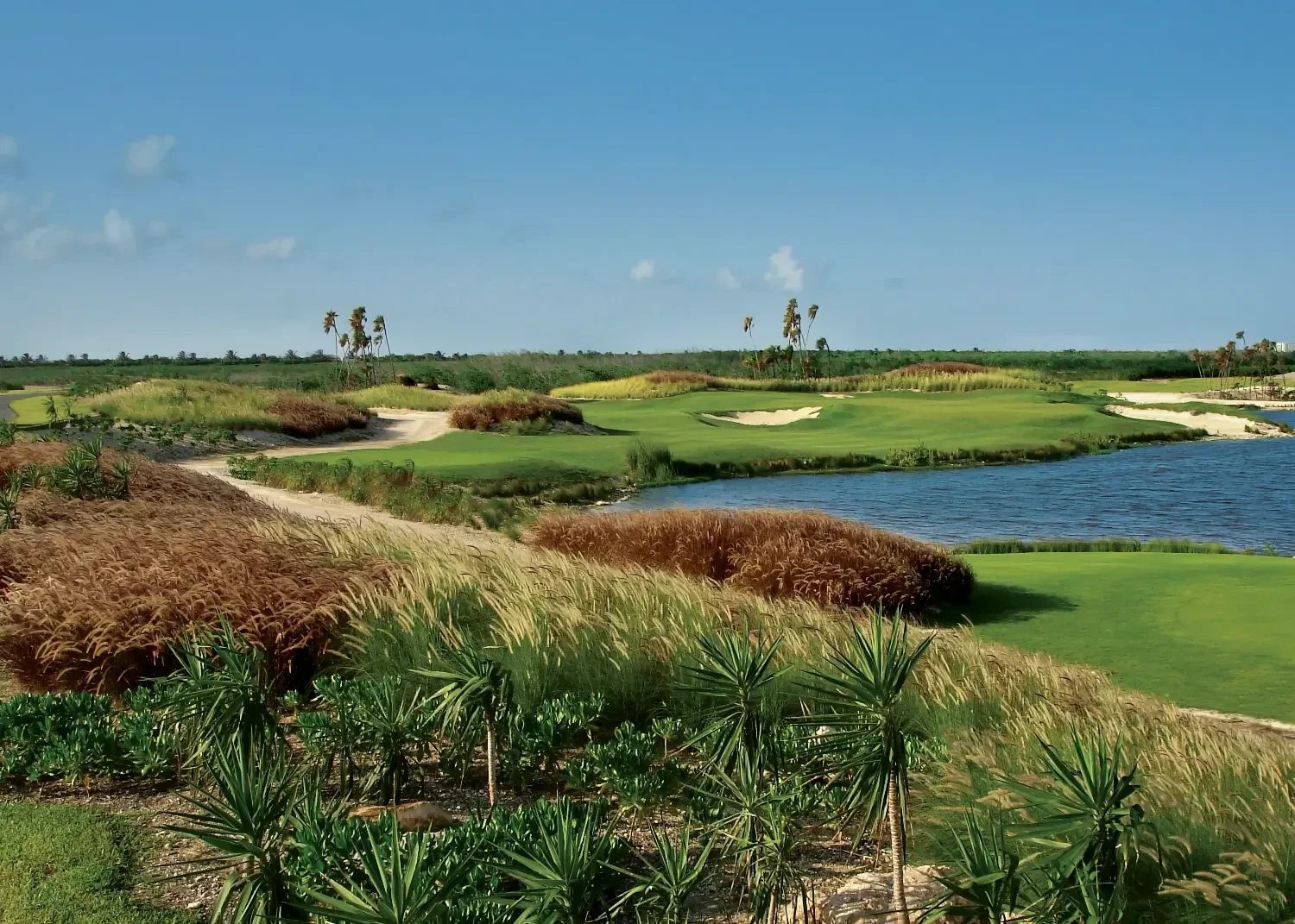 Riviera Cancún championship golf course