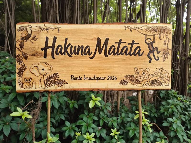 hakuna-matata-standard-0mqo3g.jpg