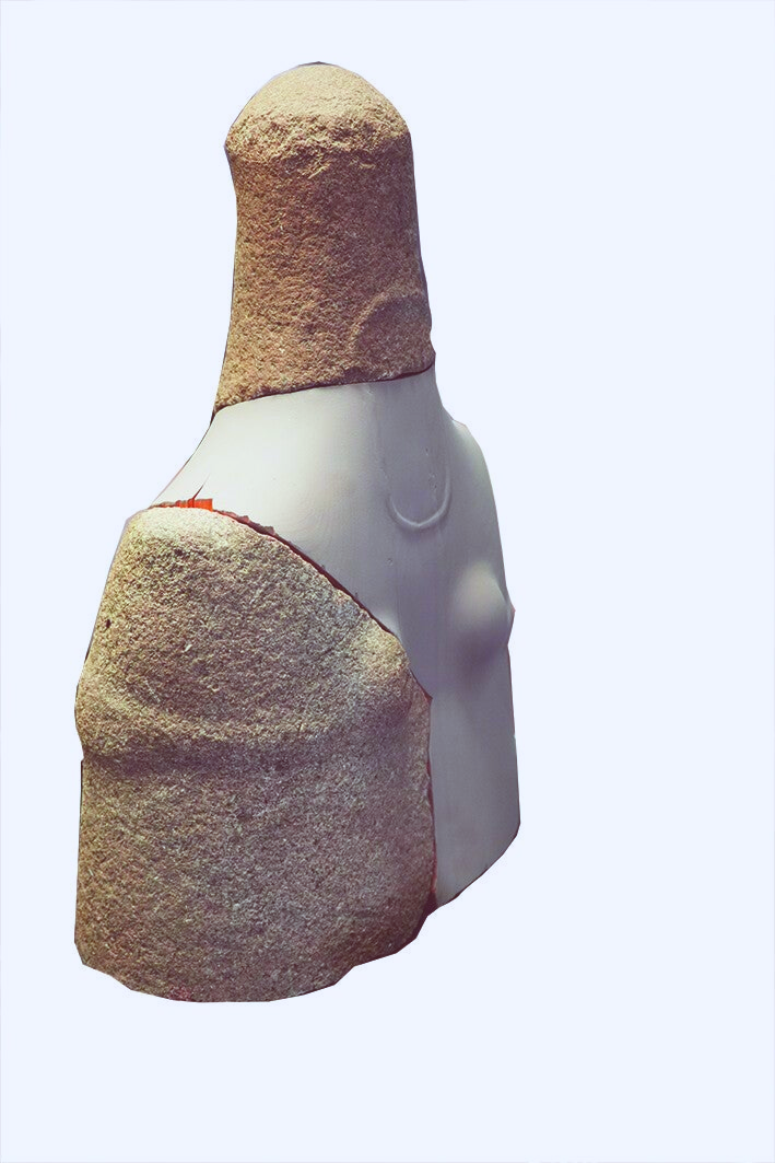 Statue-menhir de Kermené, à Guidel (Morbihan)