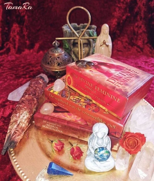 Divine Feminine Wisdom - Reading