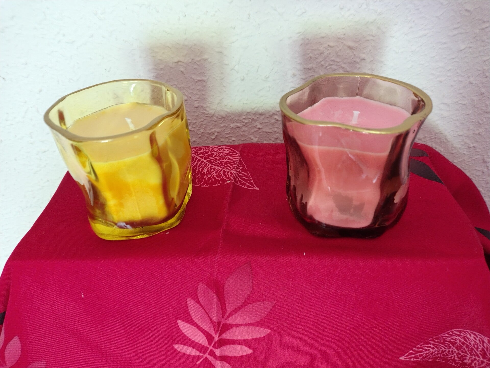 Bougie "Fruit Rouge" (contenant rosé)