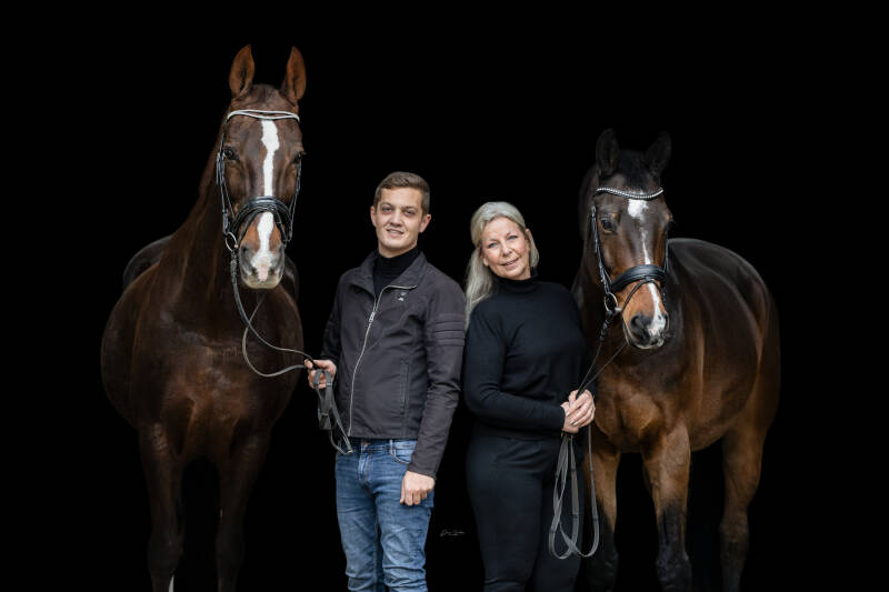 manuela-mark-koss-dwf-logo-2-11-standard.jpg