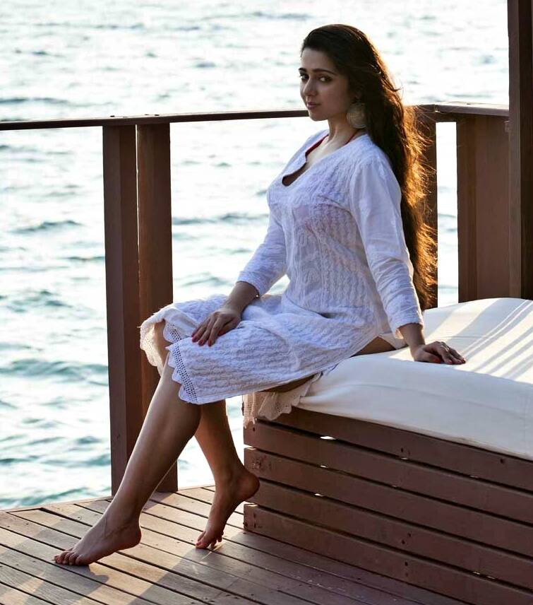 charmi-hot-photos-in-thailand-beach-3-standard.jpg