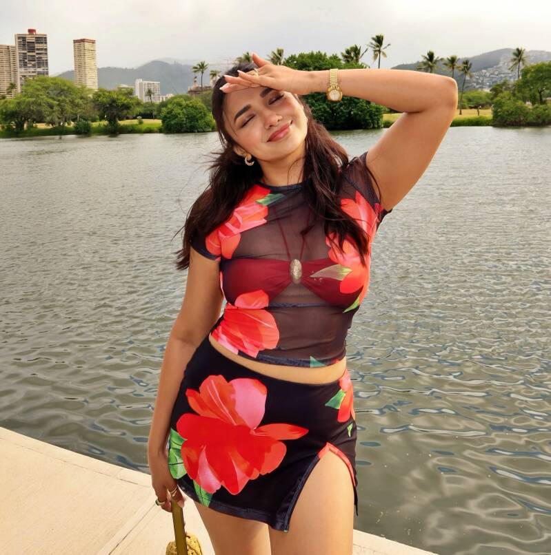jiya-shankar-hot-legs-show-in-red-floral-short-dress-8-standard.jpg