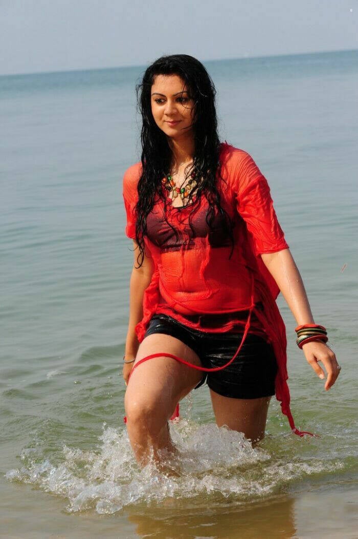 kamna-jetmalani-hot-stills-_32_-standard.jpg