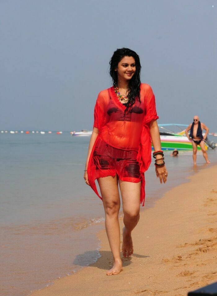 kamna-jetmalani-hot-stills-_44_-standard.jpg