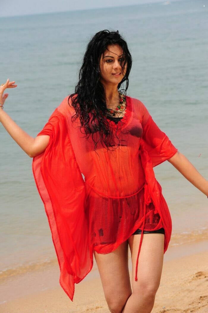kamna-jetmalani-hot-stills-_68_-standard.jpg