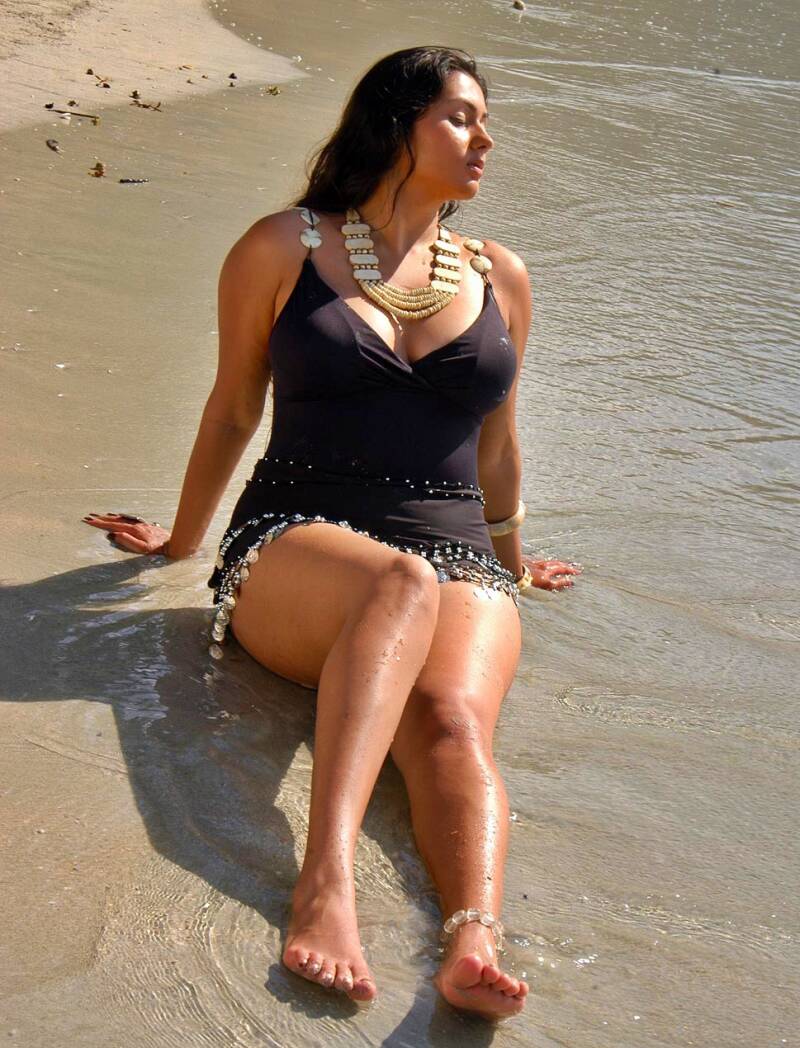 namitha2564-standard.jpg