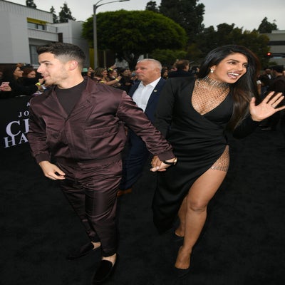 nick-jonas-priyanka-chopra-jonas-premiere-1jgiqx6c0eix-standard.jpg
