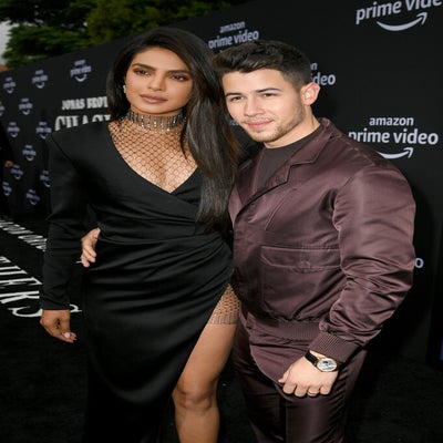 nick-jonas-priyanka-chopra-jonas-premiere-dlxhr2h8f76x-standard.jpg