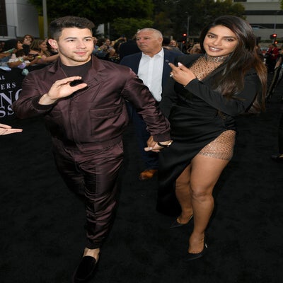 nick-jonas-priyanka-chopra-jonas-premiere-ghmbr5_tcaal-standard.jpg