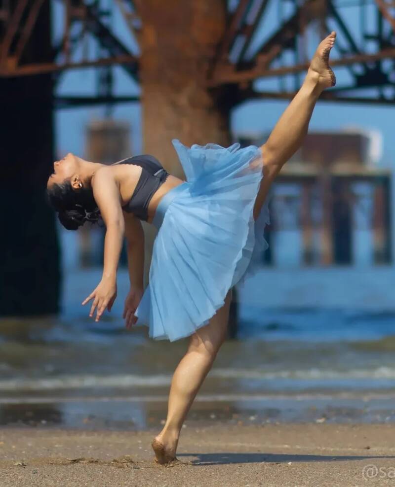 sasha-shetty-ballet-dancer-teacher-2-standard.jpg