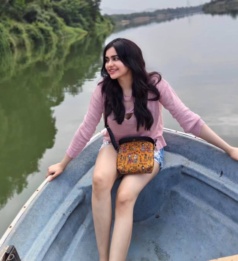 Adah Sharma enjoying a boat ride on a lake 2