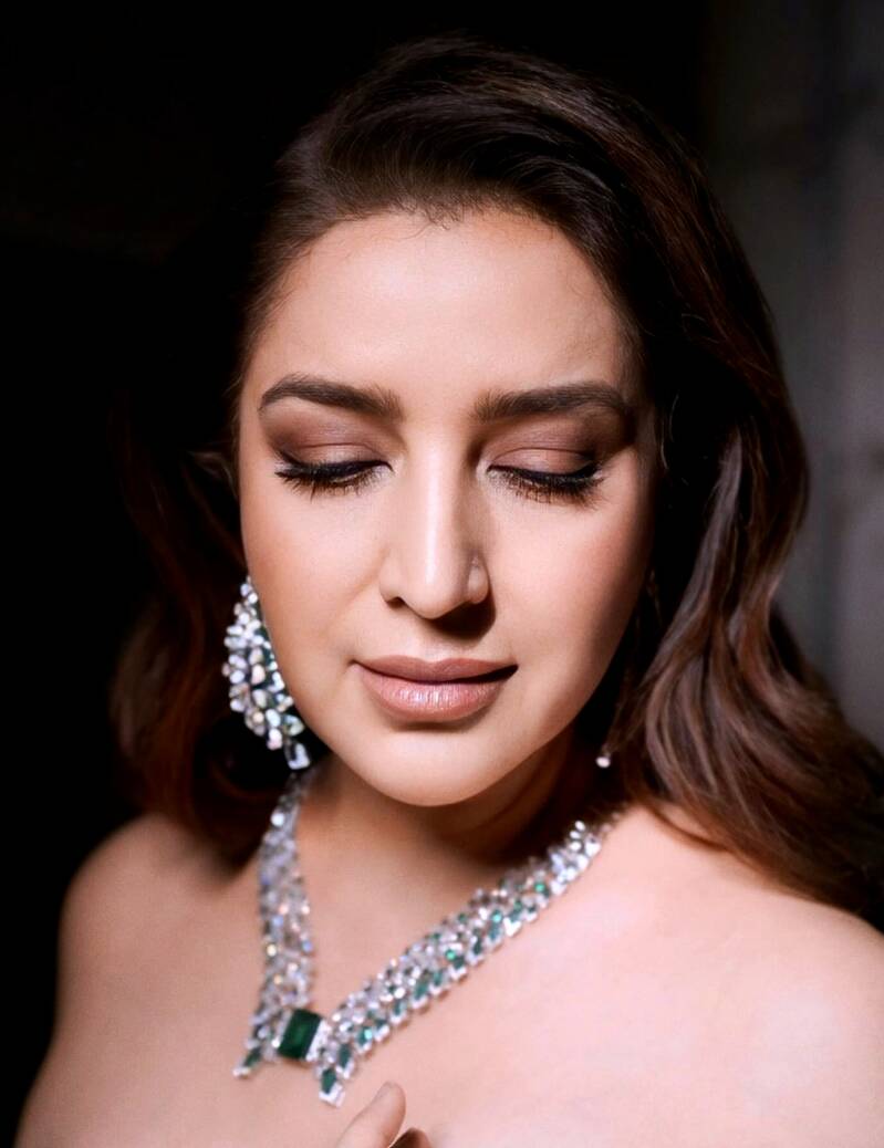 Tisca Chopra so beautiful face closeup