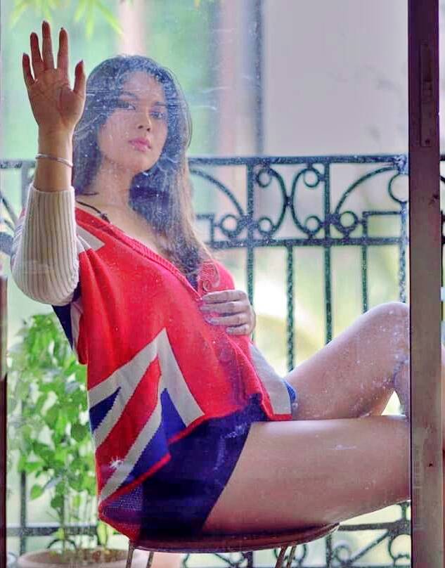 Randeep Hooda's hot wife Lin Laishram bikini hot 