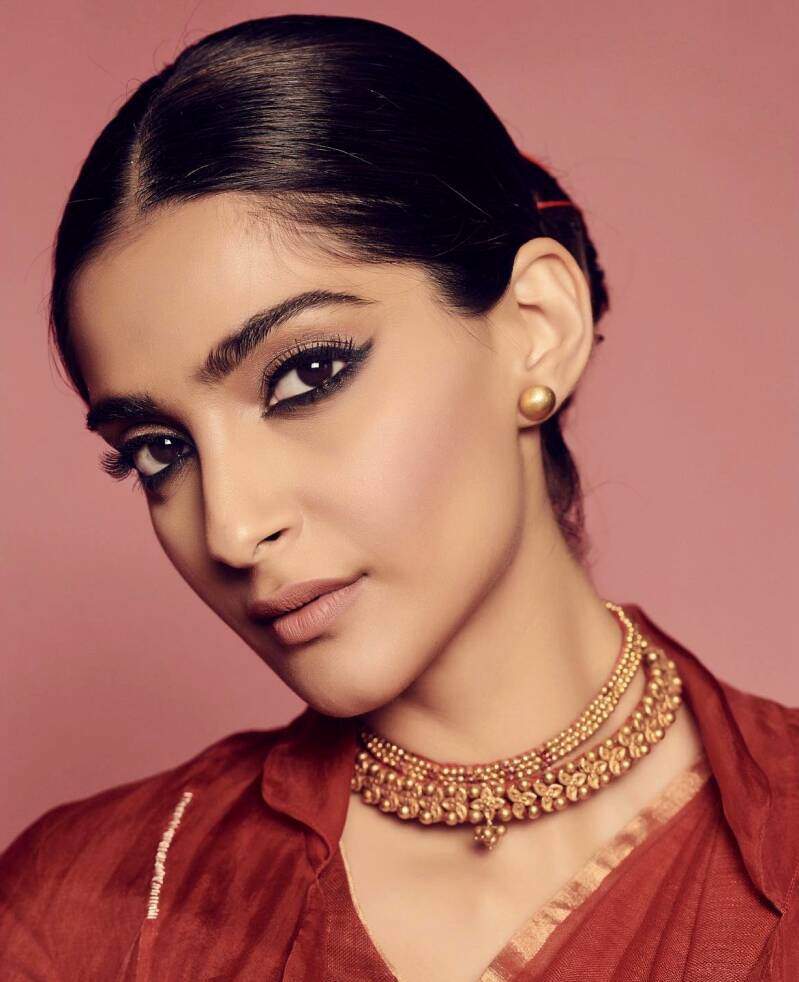 Sonam Kapoor beautiful face