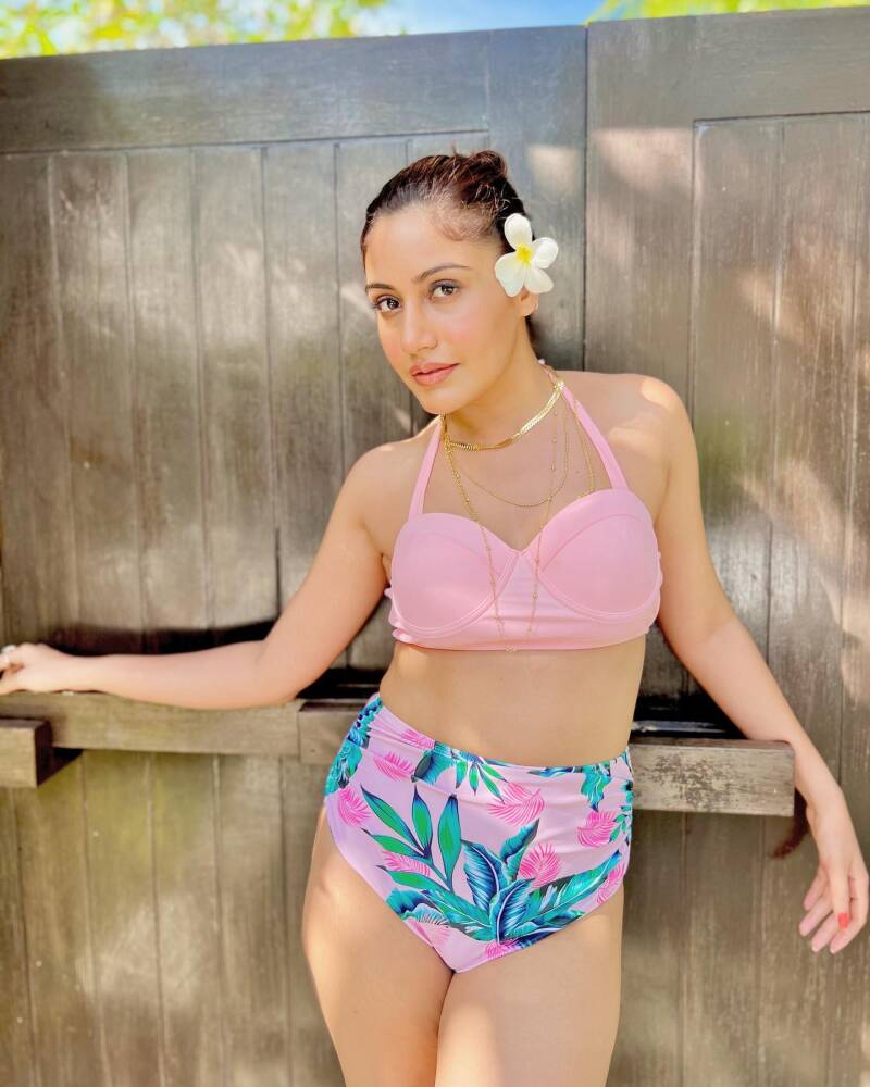 Surbhi Chandna hot desi bikini 