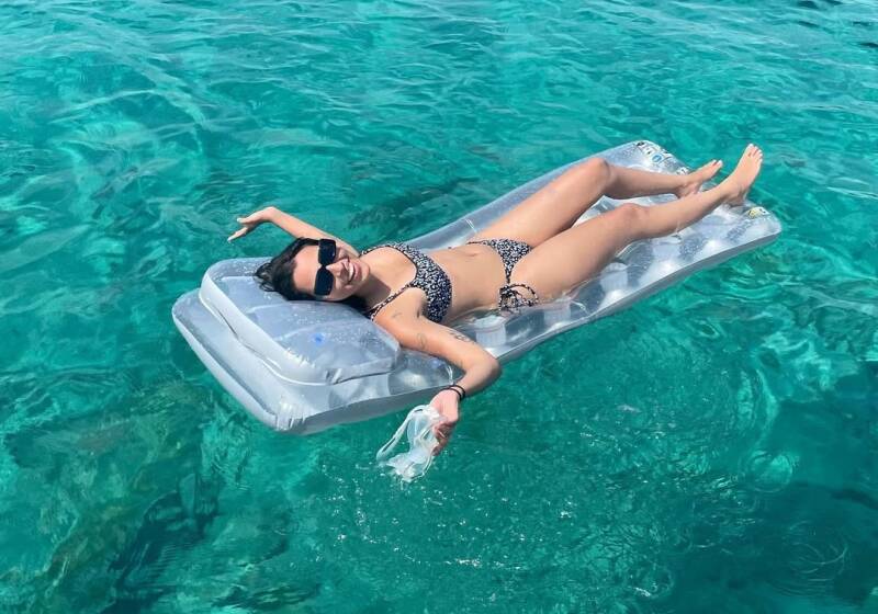 Aaliyah Kashyap enjoying in bikini on floating bed 