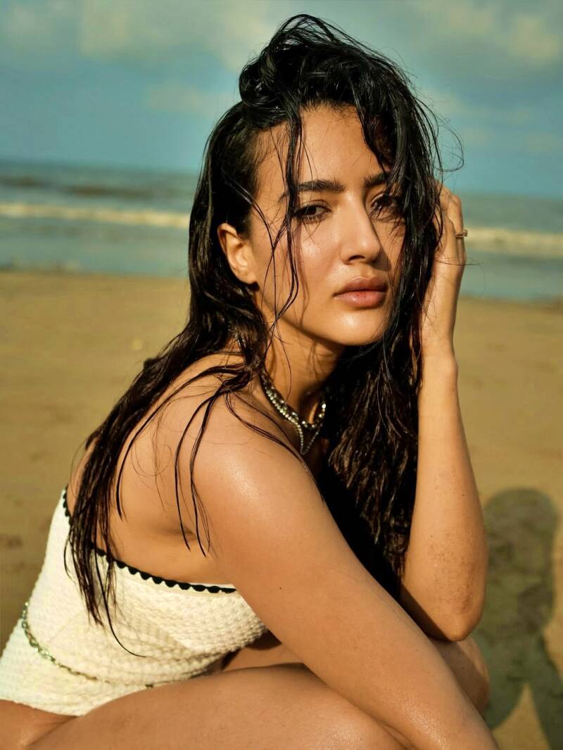 soundous-moufakir-jaw-dropping-hot-in-white-swimsuit-5-standard.jpg