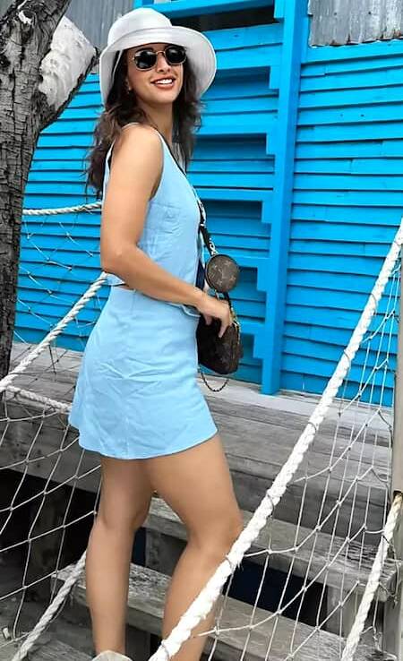 tripti-dimri6-standard.jpg