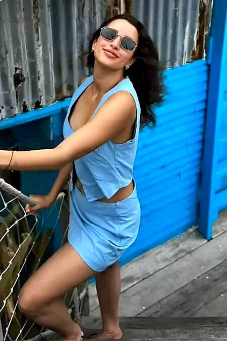 tripti-dimri9-standard.jpg