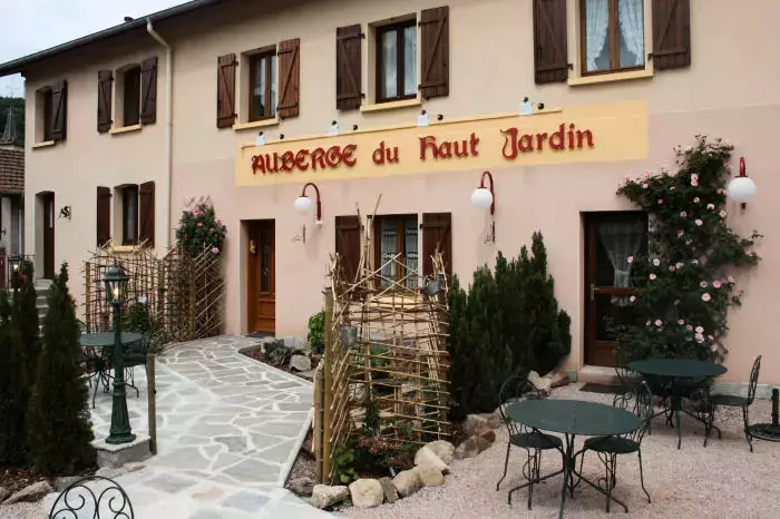 auberge-du-haut-jardin-rehaupal.webp