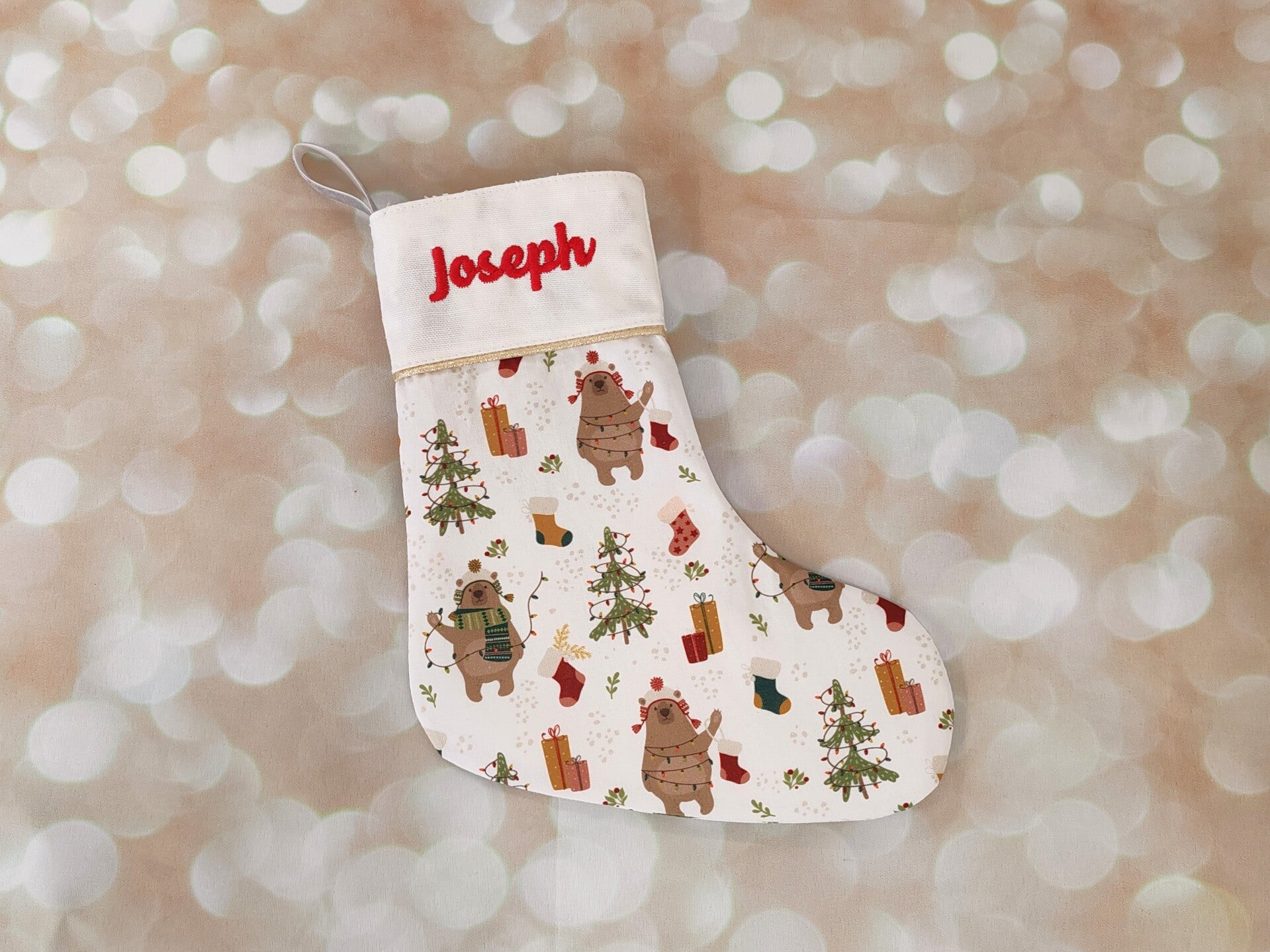 Chaussette de Noël brodée personnalisée artisanale